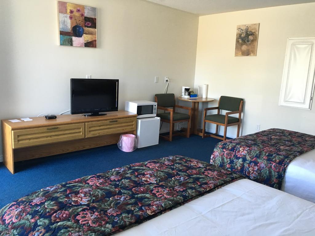 Airport Inn Frédéricton Extérieur photo