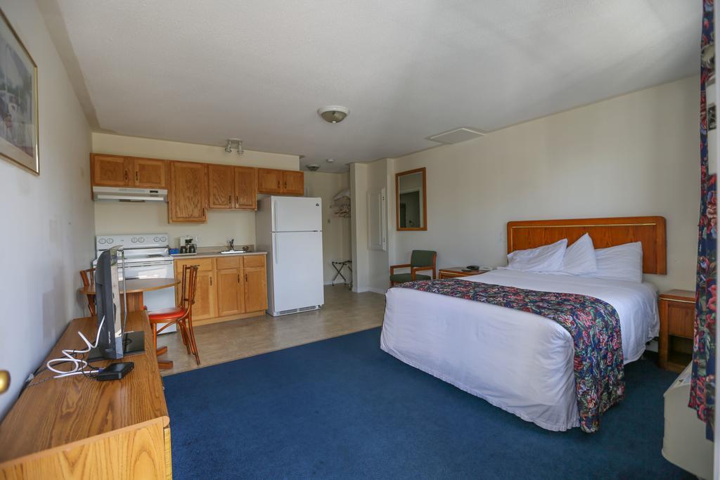 Airport Inn Frédéricton Extérieur photo