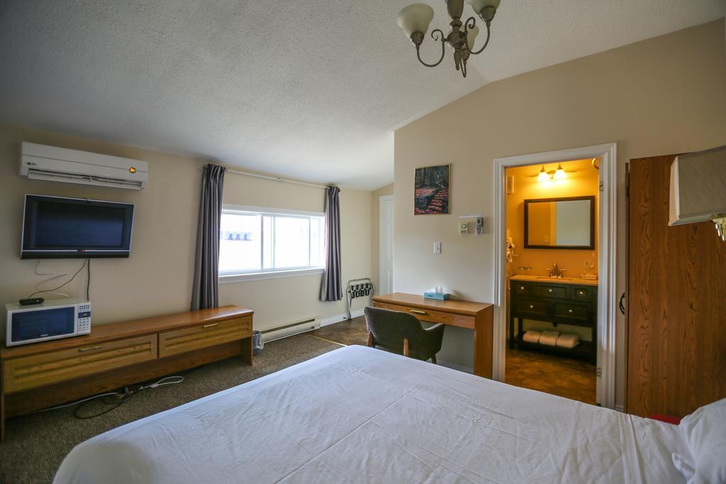 Airport Inn Frédéricton Extérieur photo